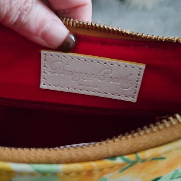 Dooney & Bourke Petunia Flower Floral Bucket Bag and matching Wristlet - Picture 4 of 6